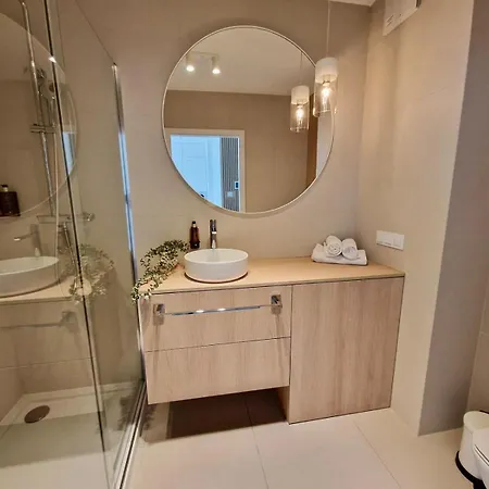 公寓 Towarowa Harmony Apartment, Free Parking, Air-conditioning, Self Check-in 24h 波兹南