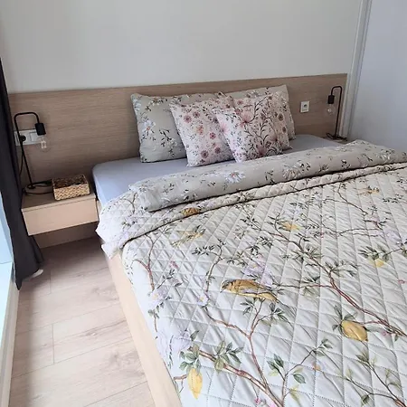 Towarowa Harmony Apartment, Free Parking, Air-conditioning, Self Check-in 24h 公寓 波兹南